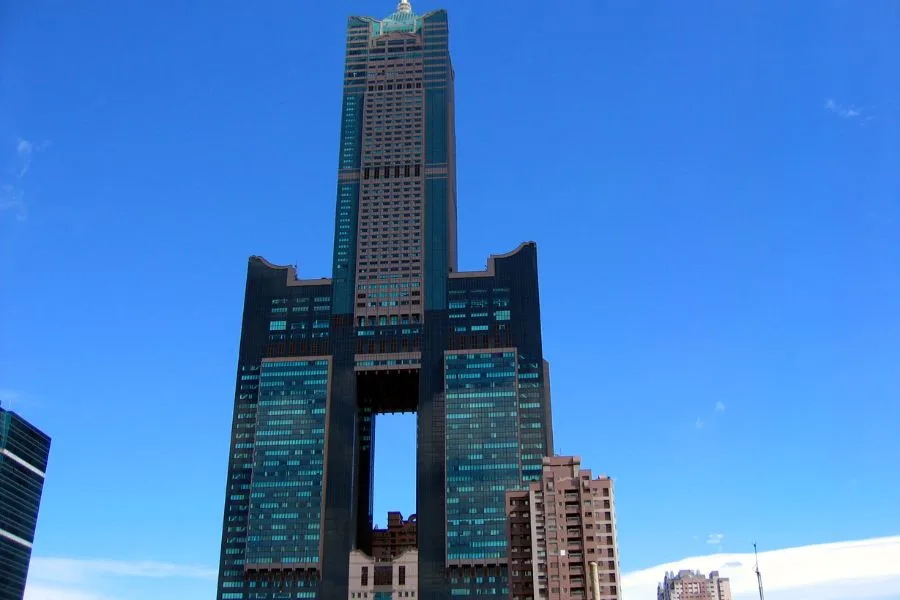 อาคาร 85 สกาย ทาวเวอร์ ( 85 Sky Tower )